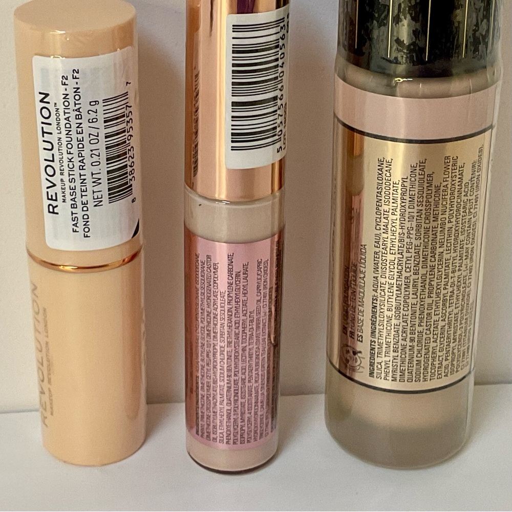 Makeup Revolution Bundle- Fair to Light Skin Neutral Undertones- NWT - Picture 2 of 5
